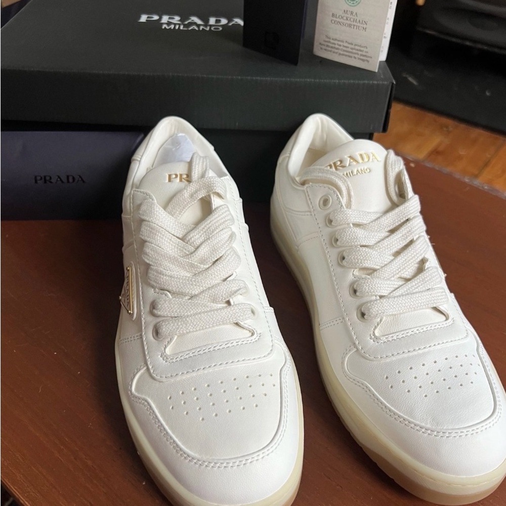 Prada Women’s Cream Leather Low-Top Sneakers with Gold Logo - Picture 3 of 8